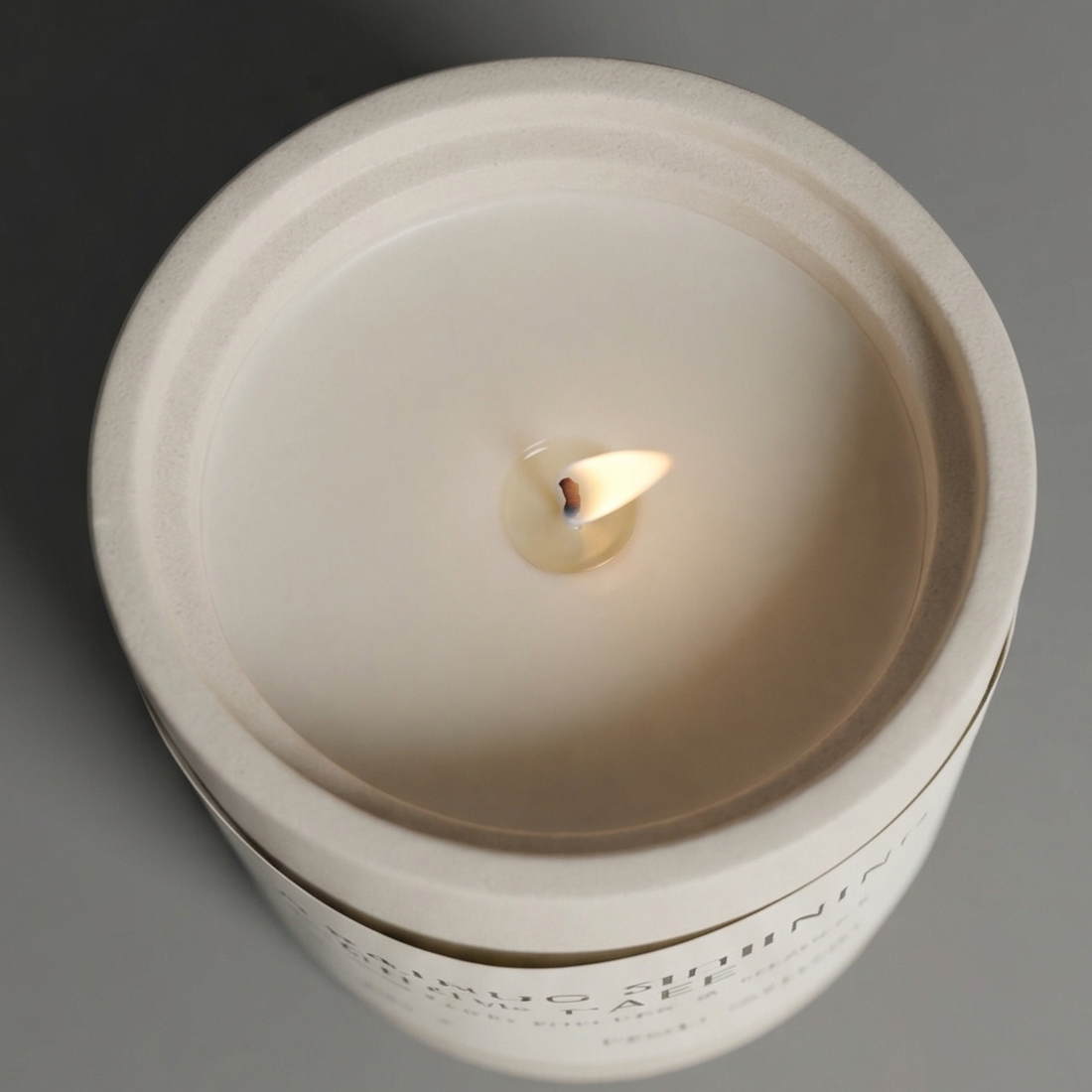 The Science of a Clean Burn: Why Soy Wax Defeats Black Soot
